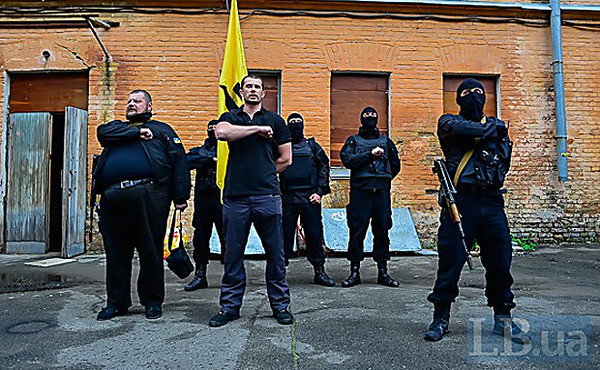 From Kiev to Donbass 45 more fighters of special forces 'Azov' for fight against terrorists - Copyright https://news.pn